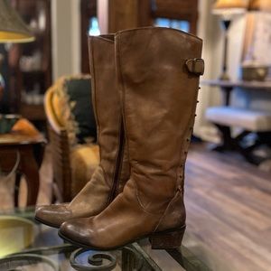 Lucky brand tall brown leather boots sz 9B